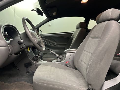 Used 2001 Ford Mustang Coupe image 21
