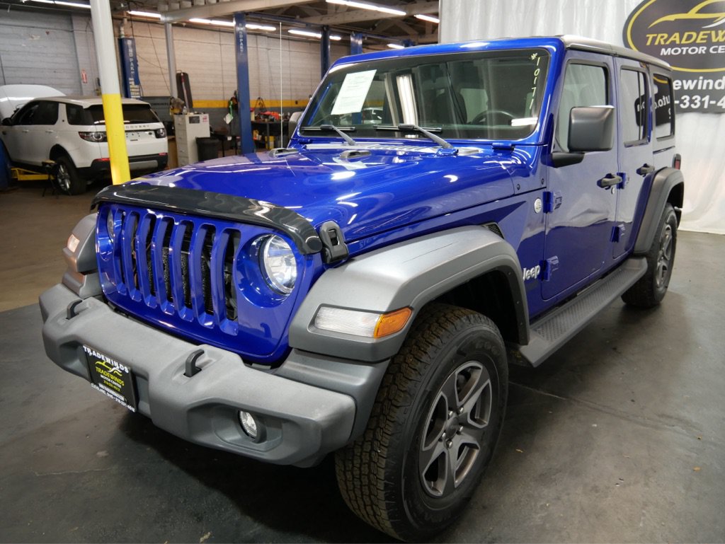Used 2018 Jeep Wrangler Unlimited Sport S AWD/4WD image 3