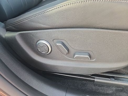 Used 2024 Genesis G80 Advanced image 23