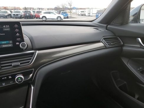 Certified 2022 Honda Accord Sport image 27