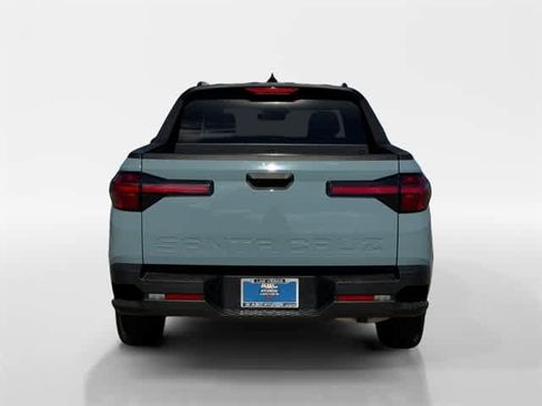 Certified 2025 Hyundai Santa Cruz SEL image 4