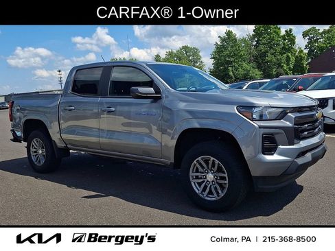 Used 2023 Chevrolet Colorado LT RWD image 3