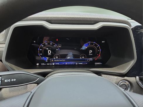 Certified 2024 Chevrolet Colorado Trail Boss w/ Advanced Trailering Package AWD/4WD image 5
