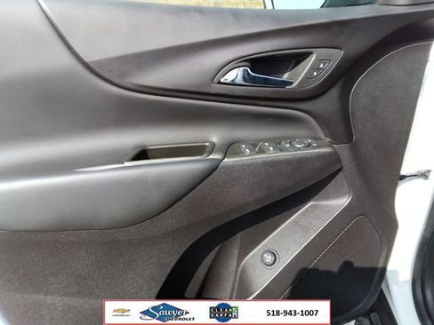 Used 2024 Chevrolet Equinox LT AWD/4WD image 11