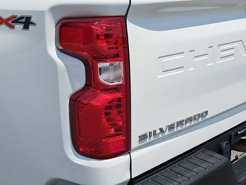 Used 2025 Chevrolet Silverado 2500 W/T w/ WT Convenience Package AWD/4WD image 31