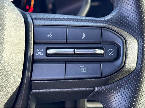 Used 2024 Chevrolet Colorado Trail Boss image 16