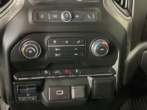 Used 2019 Chevrolet Silverado 1500 Custom Trail Boss image 19