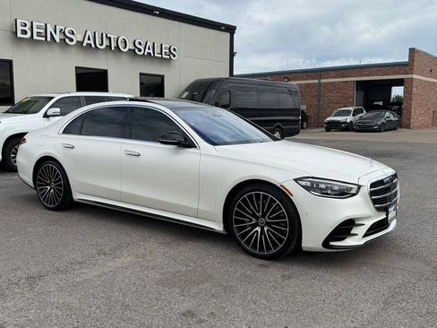 Used 2022 Mercedes-Benz S 500 4MATIC image 3