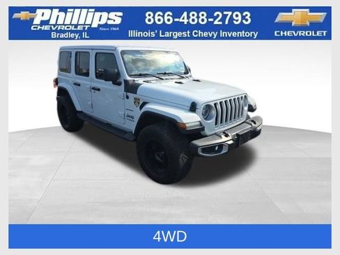 Used 2018 Jeep Wrangler Unlimited Sahara AWD/4WD image 1