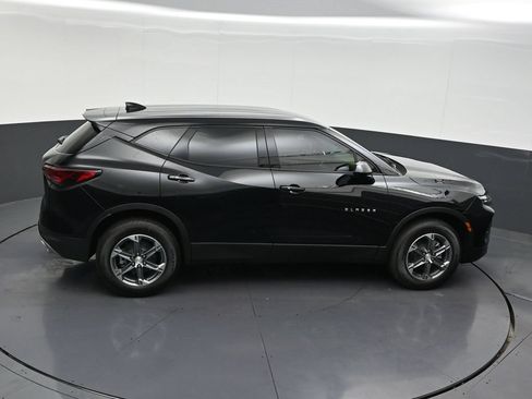 Used 2026 Chevrolet Blazer LT FWD image 21