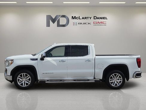 Certified 2021 GMC Sierra 1500 SLT w/ Driver Alert Package I AWD/4WD image 2