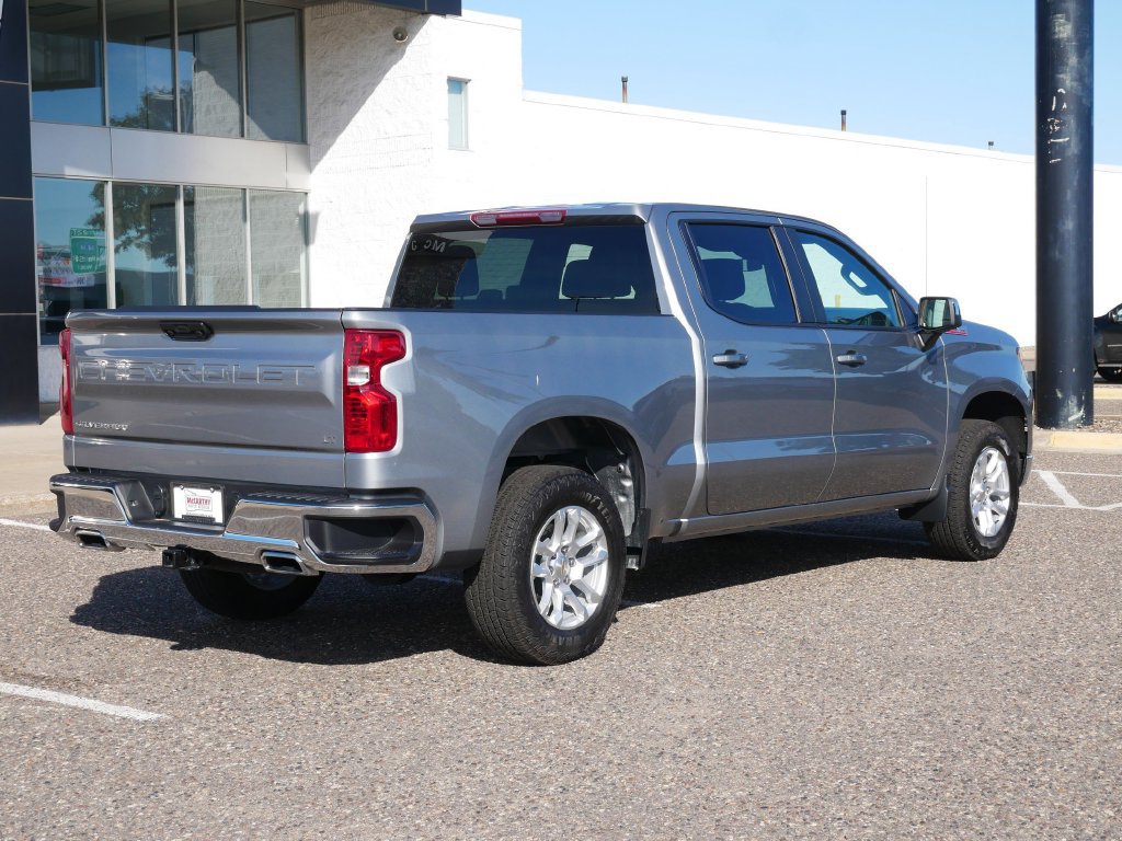 Used 2025 Chevrolet Silverado 1500 LT w/ Z71 Off-Road Package AWD/4WD image 3