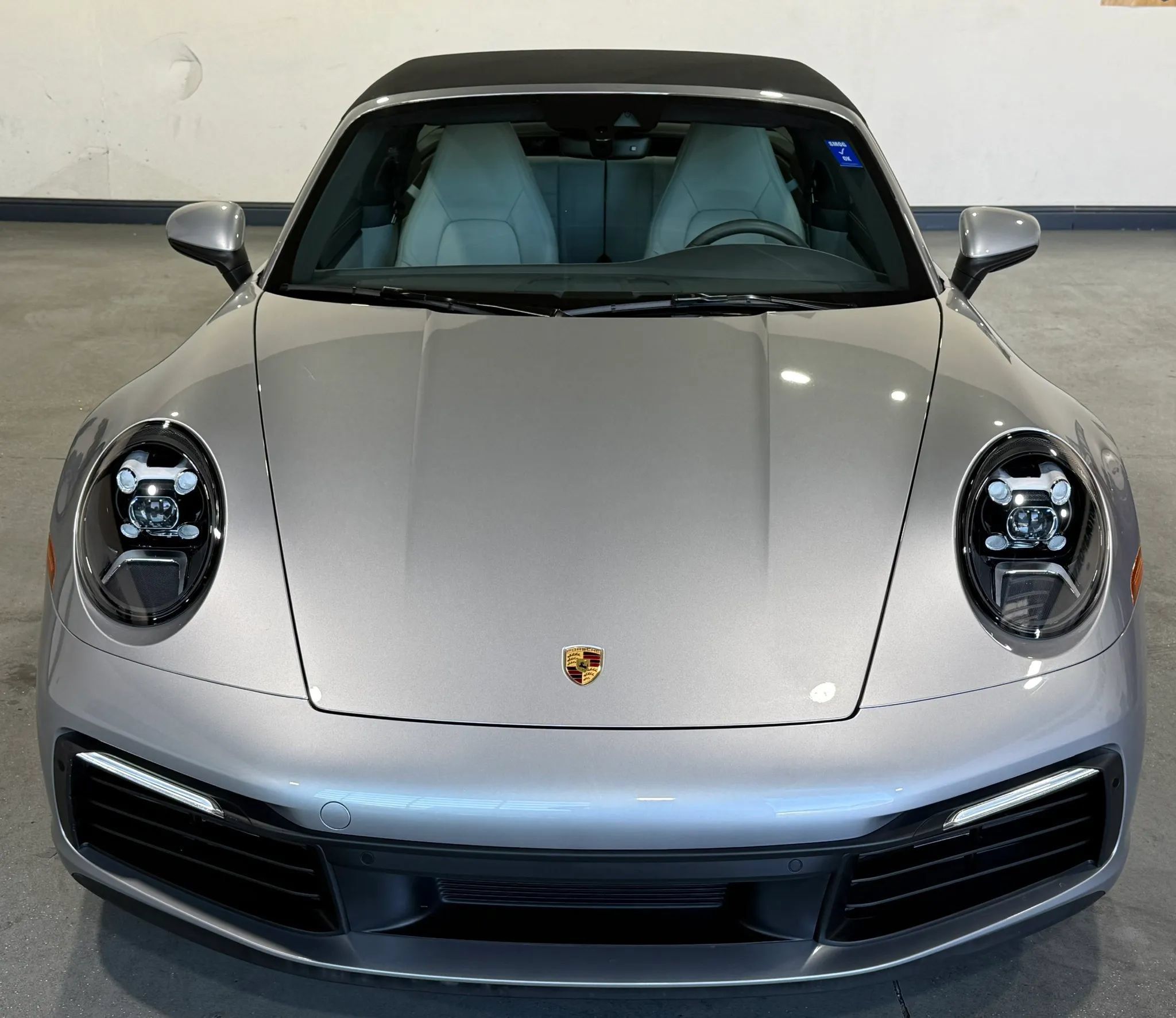 Used 2021 Porsche 911 AWD/4WD image 3