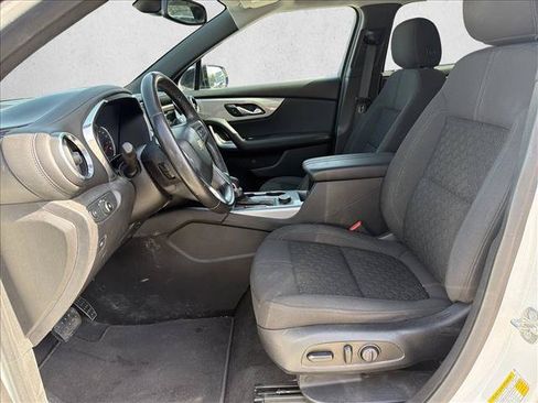 Used 2021 Chevrolet Blazer LT FWD image 14