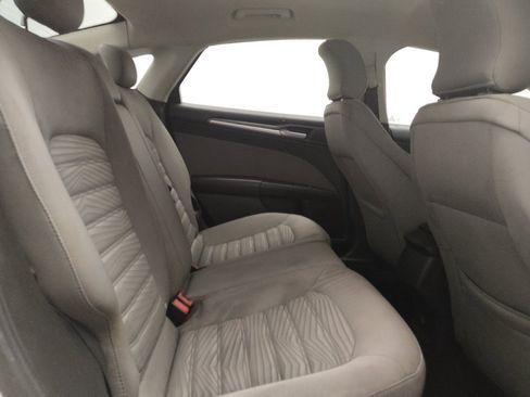 Used 2016 Ford Fusion S FWD image 19