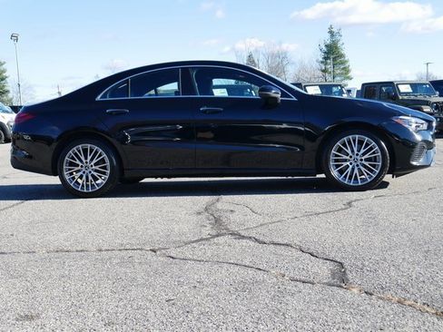 Used 2025 Mercedes-Benz CLA 250 4MATIC image 7