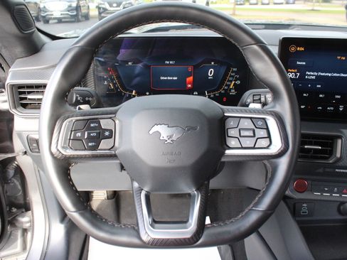 Used 2024 Ford Mustang GT RWD image 14