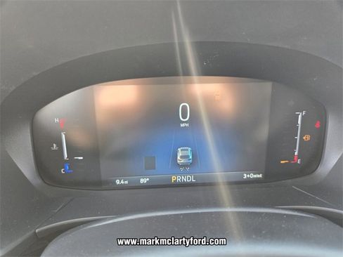 New 2025 Ford Escape Base image 17