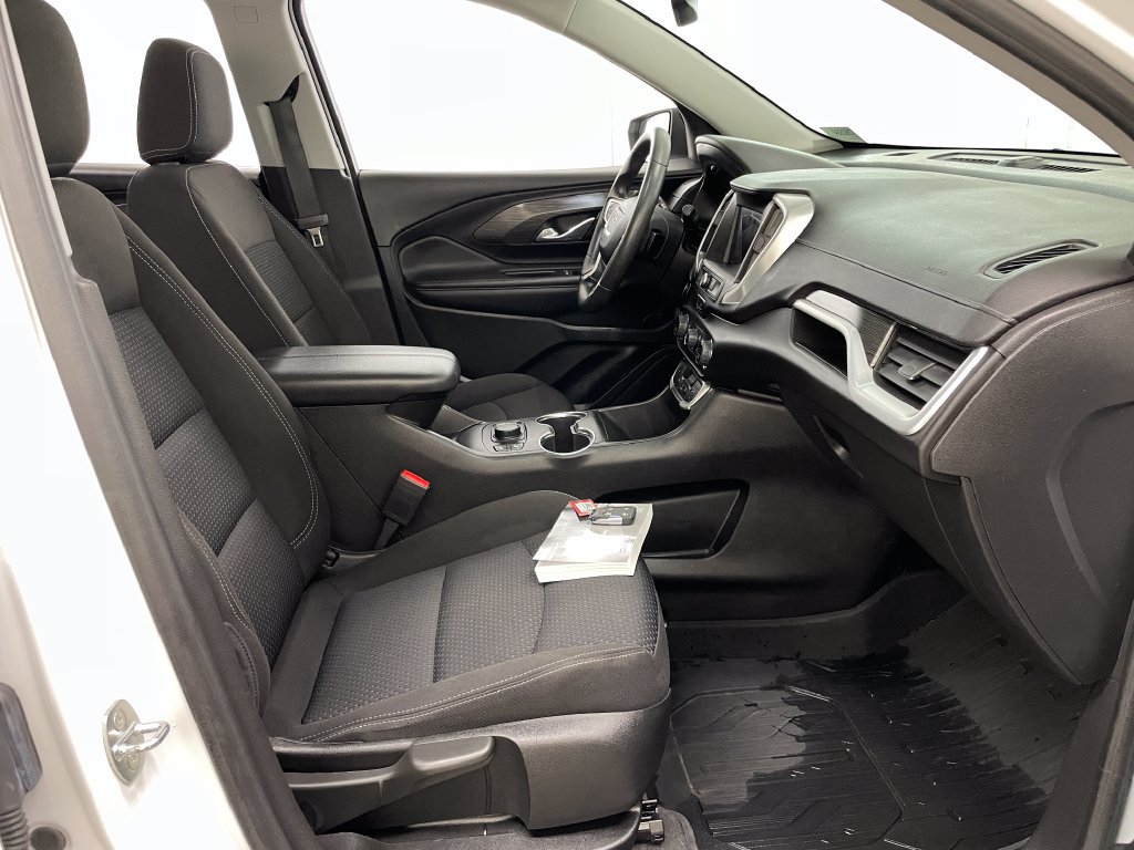 Certified 2022 GMC Terrain SLE w/ Driver Convenience Package FWD image 35
