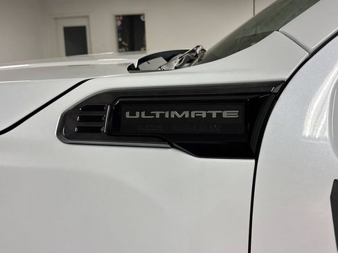 New 2026 GMC Sierra 2500 Denali Ultimate AWD/4WD image 11