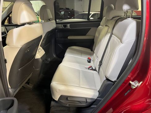 Used 2025 Hyundai Santa Fe SEL image 24