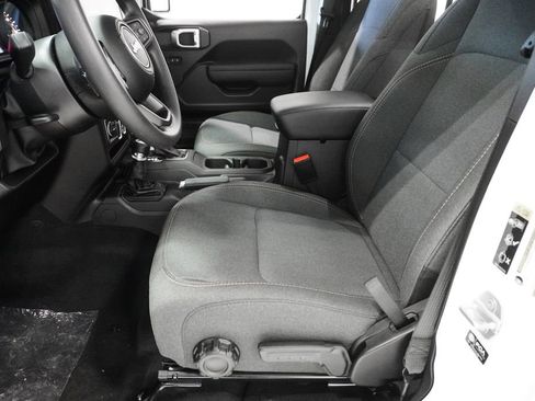 New 2026 Jeep Gladiator Sport image 11