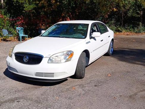 Used 2007 Buick Lucerne CXL w/ Driver Confidence Package image 1