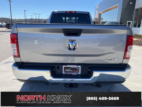 Used 2024 RAM 3500 Tradesman w/ Chrome Appearance Group image 18