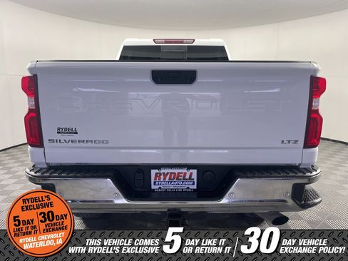 Used 2022 Chevrolet Silverado 2500 LTZ w/ LTZ Plus Package image 5