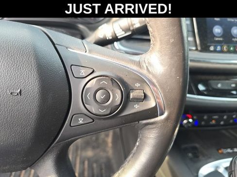 Used 2021 Buick Enclave Avenir w/ Avenir Technology Package AWD/4WD image 19