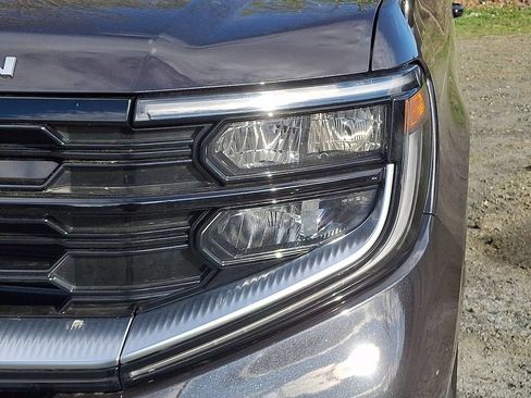 Used 2025 Ford Expedition Max Platinum AWD/4WD image 9