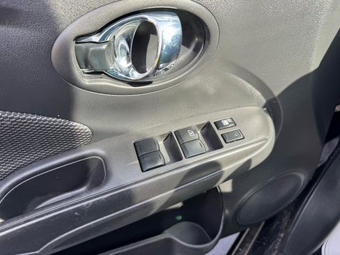 Used 2018 Nissan Versa SV image 34