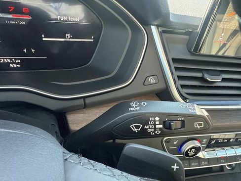 Used 2024 Audi Q5 2.0T Premium Plus image 31