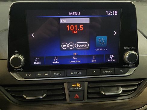 Used 2023 Nissan Altima 2.5 SV image 25