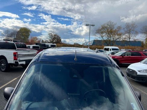 Used 2020 Ford Transit Connect XL image 31