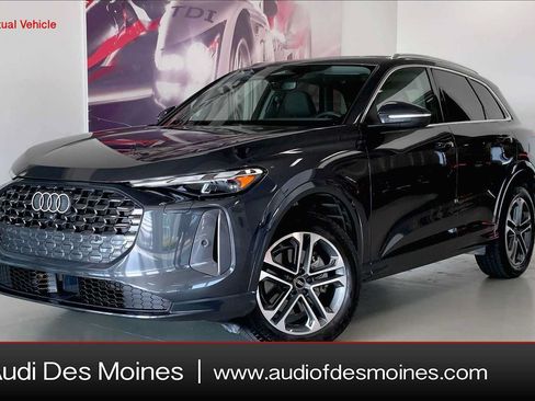 Used 2025 Audi Q5 Premium w/ Convenience Package AWD/4WD image 1