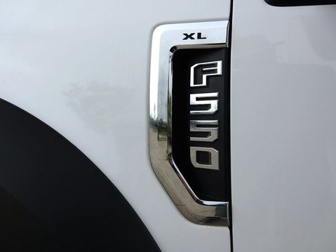 Used 2019 Ford F550 4x4 Crew Cab Super Duty w/ Power Equipment Group image 50