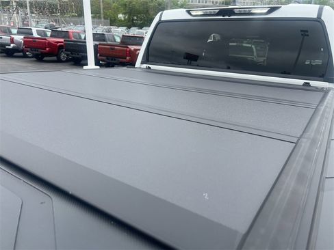 New 2024 Toyota Tundra Platinum image 24