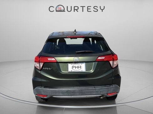 Used 2016 Honda HR-V LX image 7