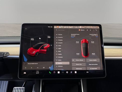 Used 2018 Tesla Model 3 Long Range RWD image 25