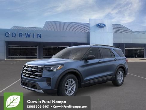 New 2026 Ford Explorer Active AWD/4WD image 2