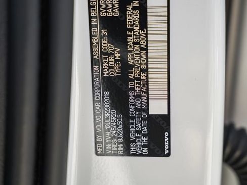 Used 2024 Volvo XC40 B5 Plus w/ Climate Package AWD/4WD image 33