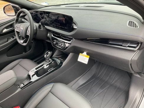 New 2026 Buick Envista Sport Touring w/ Convenience I Package FWD image 20