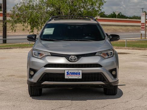 Used 2018 Toyota RAV4 SE w/ Power Extra Value Package AWD/4WD image 3