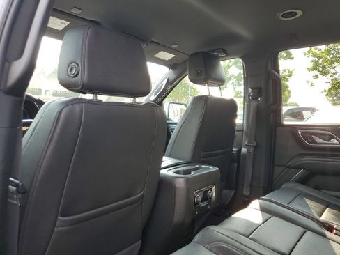 Used 2024 Chevrolet Tahoe LT RWD image 11