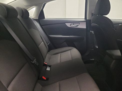 Used 2024 Kia Forte LXS image 19