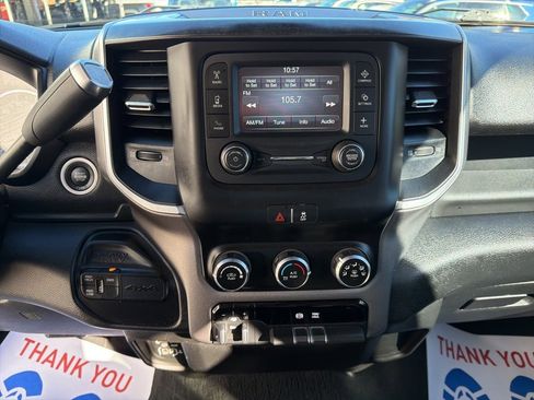 Used 2019 RAM 2500 Big Horn image 30