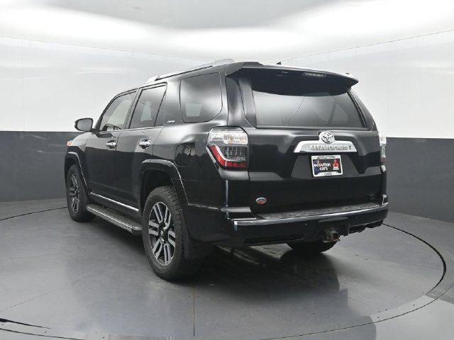 Used 2020 Toyota 4Runner Limited AWD/4WD image 32