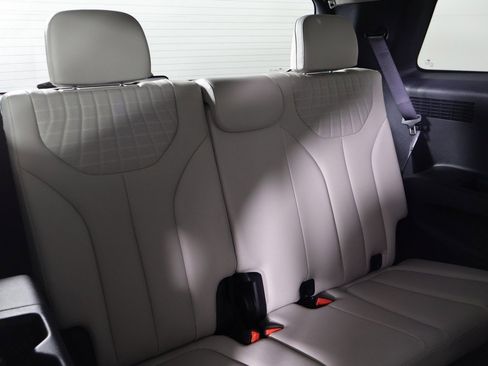 Used 2024 Hyundai Palisade Limited image 41