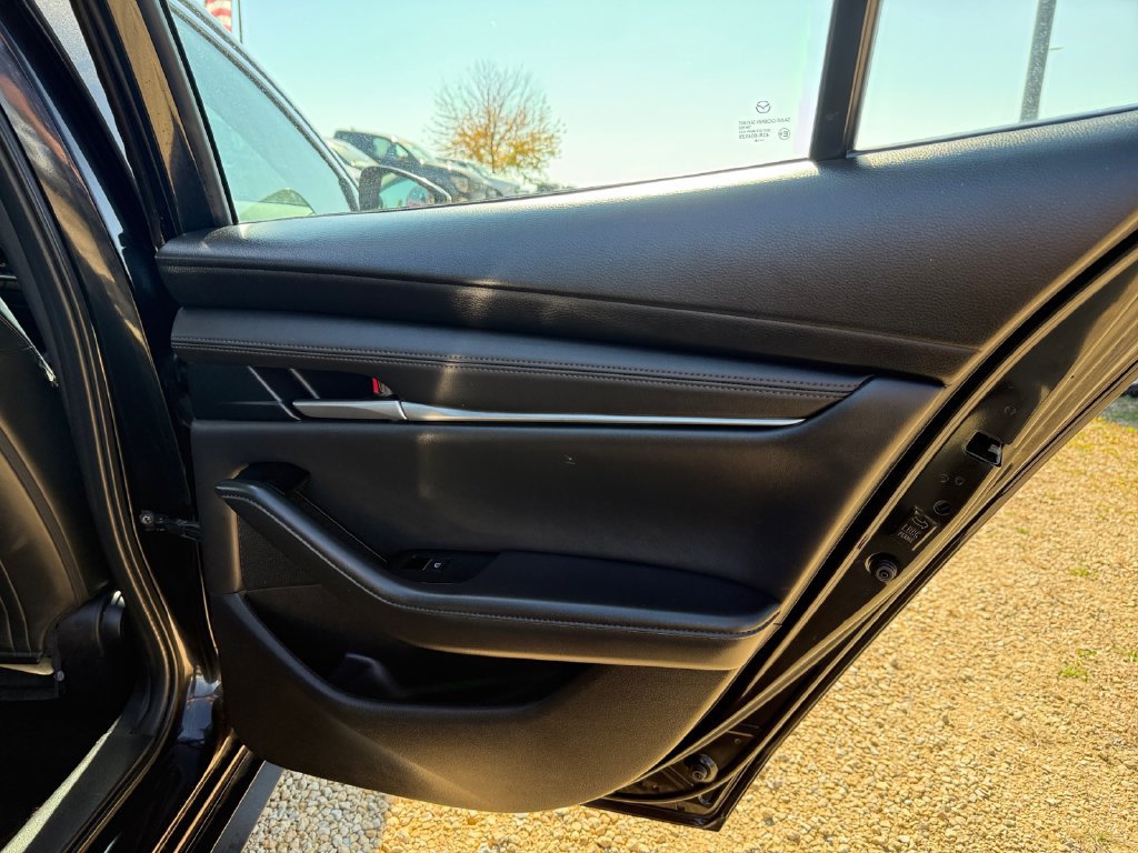Used 2024 MAZDA MAZDA3 s FWD image 35